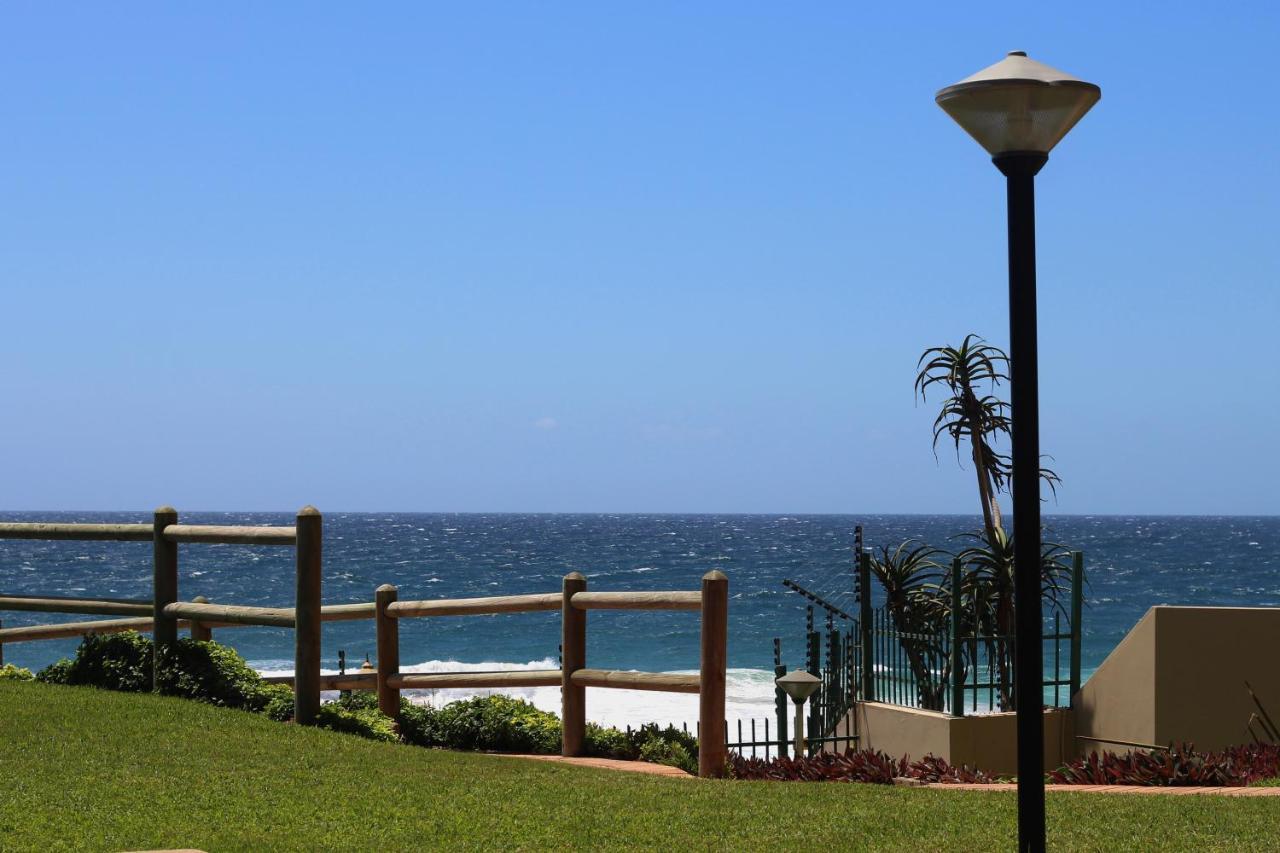 Sands Beach Breaks Beach Front Ballito Exterior foto