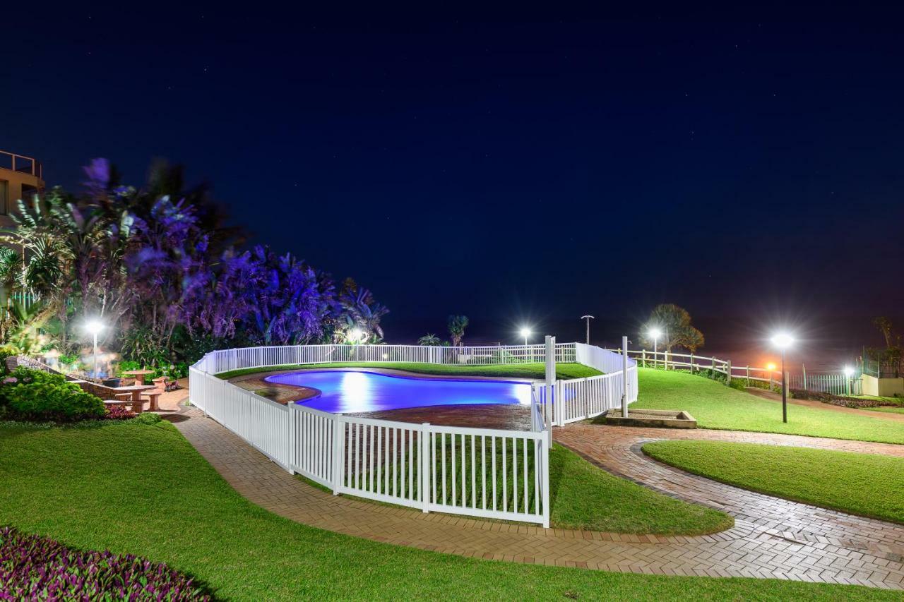 Sands Beach Breaks Beach Front Ballito Exterior foto